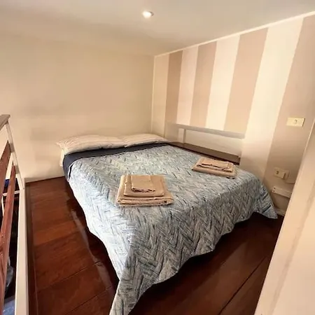 Lejlighed Torre Argentina Rom